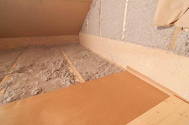 Best DIY Insulation Kits and Guidance in Knoxville, IA
